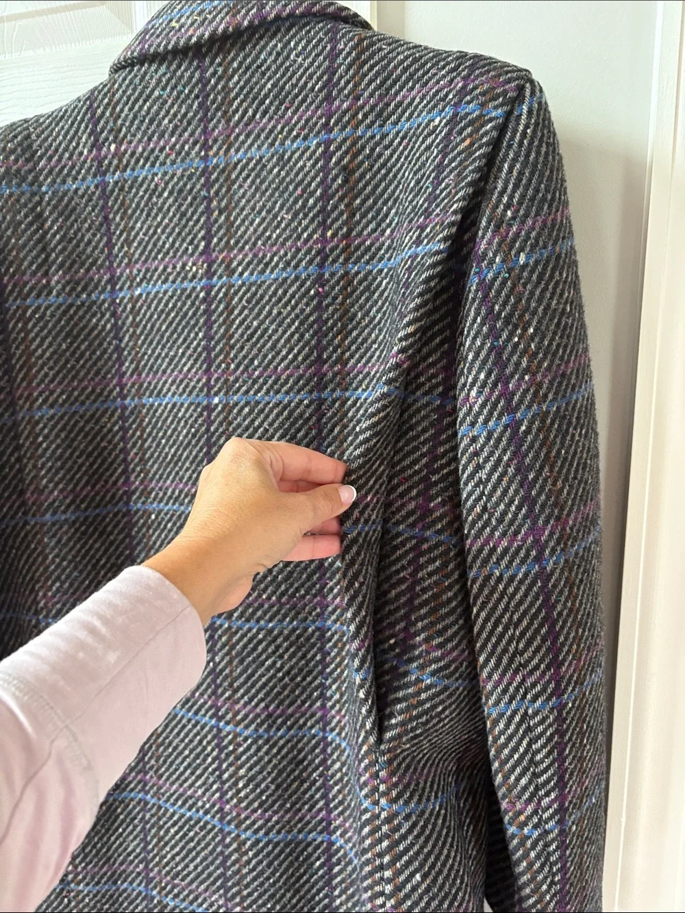 VTG Pure Wool Gray Tweed Plaid Coat Made in Turkey Womens Sz 9/10